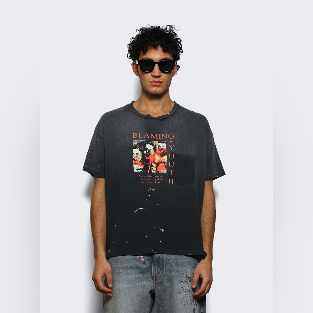 Paly Hollywood Blaming youth t shirt size small
